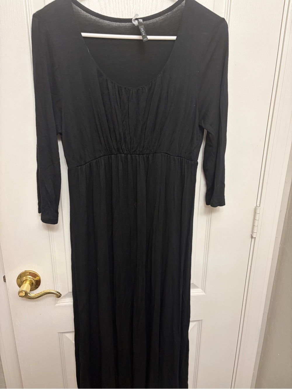 Black Long 3/4  Maxi Dress - Classic Scoop Neck